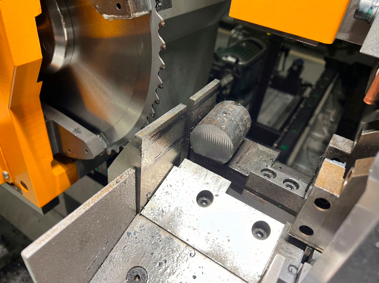 Дополнительная ось позиционирования заготовки