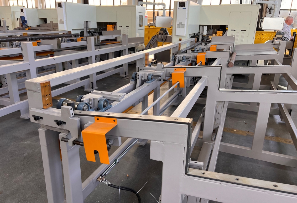 Автоматизированная дисковая пила по металлу JWT